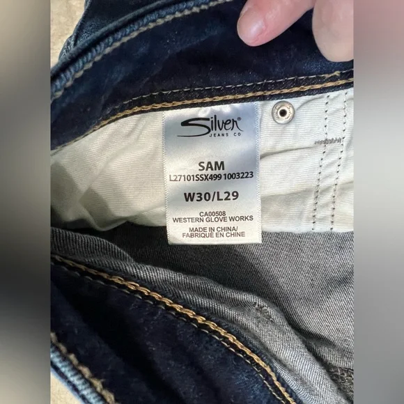 Women’s Silver jeans distressed Sam 30/29 - Picture 6 of 9